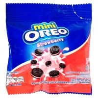 Печенье Мини Орео с клубничным кремом 20,4гр (60) 10*6